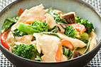 Thai Green Curry with Chicken, Broccoli, and Mushrooms
