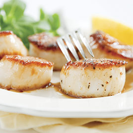Pan-Seared Scallops with Wilted Spinach, Watercress, and Orange Salad
