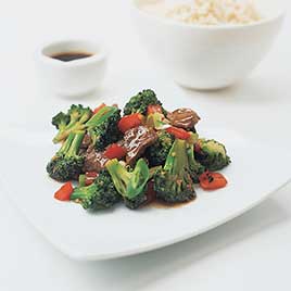 Stir-Fried Beef and Broccoli With Oyster Sauce