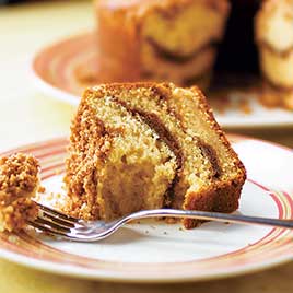 Sour Cream Coffee Cake with Brown Sugar-Pecan Streusel